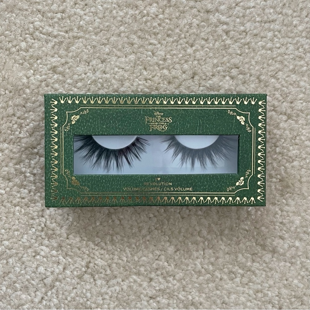 I Heart Revolution x Disney Princess and the Frog Tiana False Eyelashes